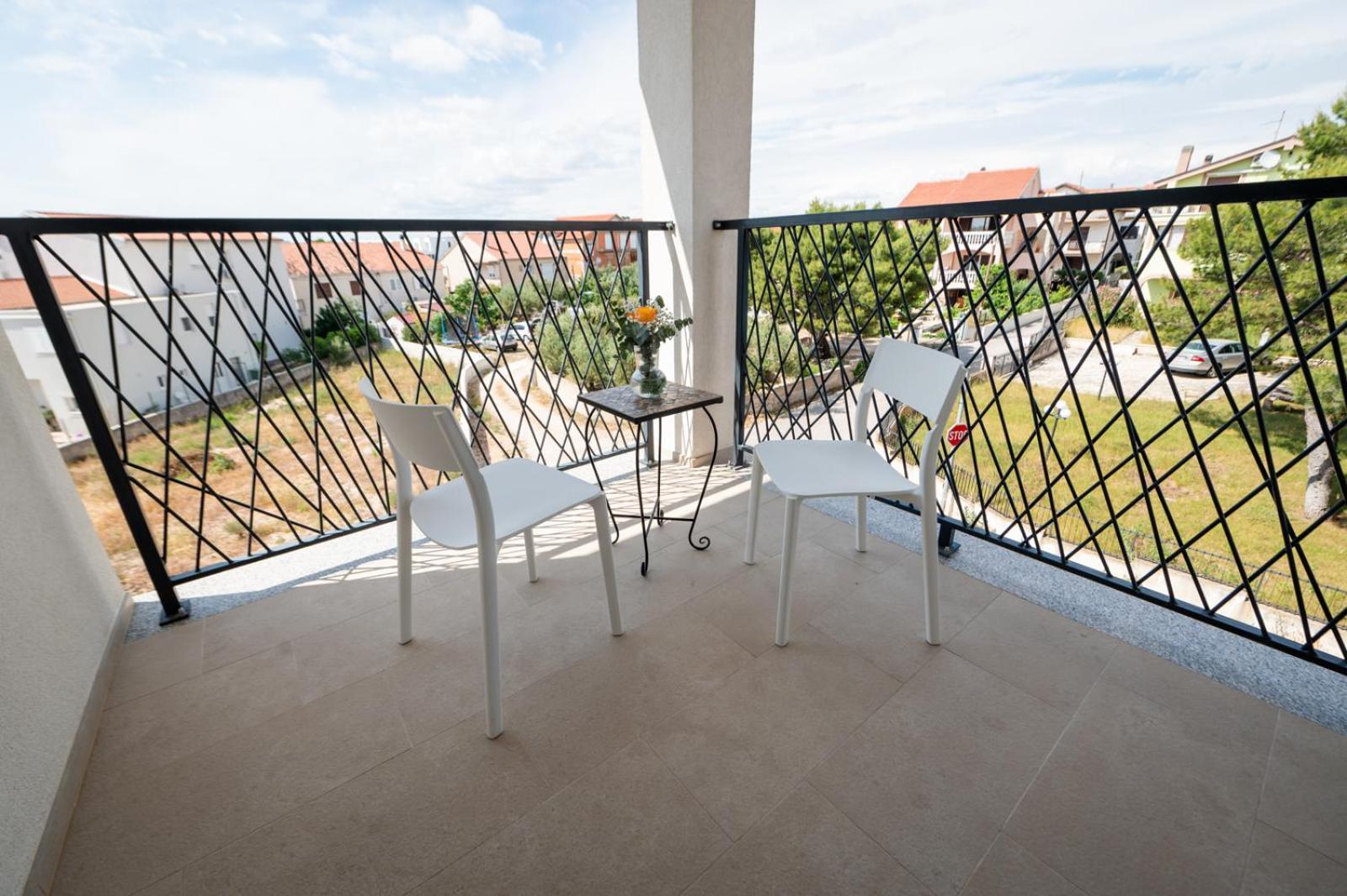 Apartments Piskulic Бродарица Экстерьер фото
